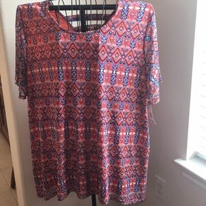 Catherine’s 3X Coral/Blue Top